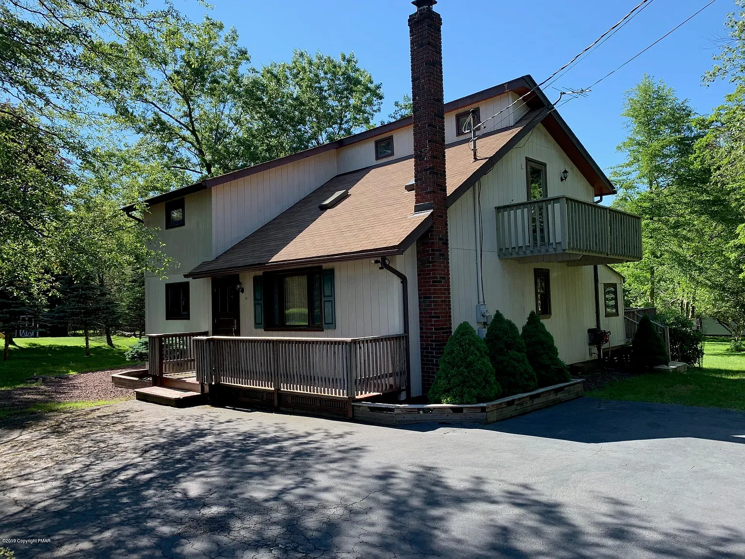 41 Lakeview Dr photo 1