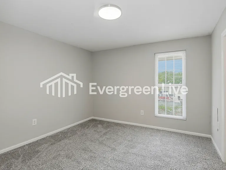 2813 Ptarmigan Rd — Photo 8