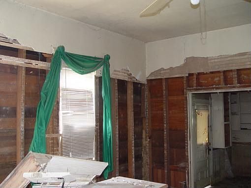 2nd image of 307 7th St