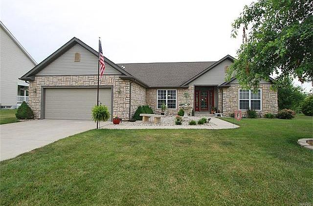 1st image of 108 Liederkranz Ln