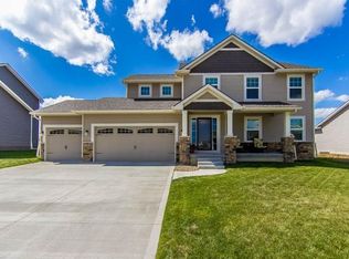 1204 NW Sunset Ln, Grimes, IA 50111
