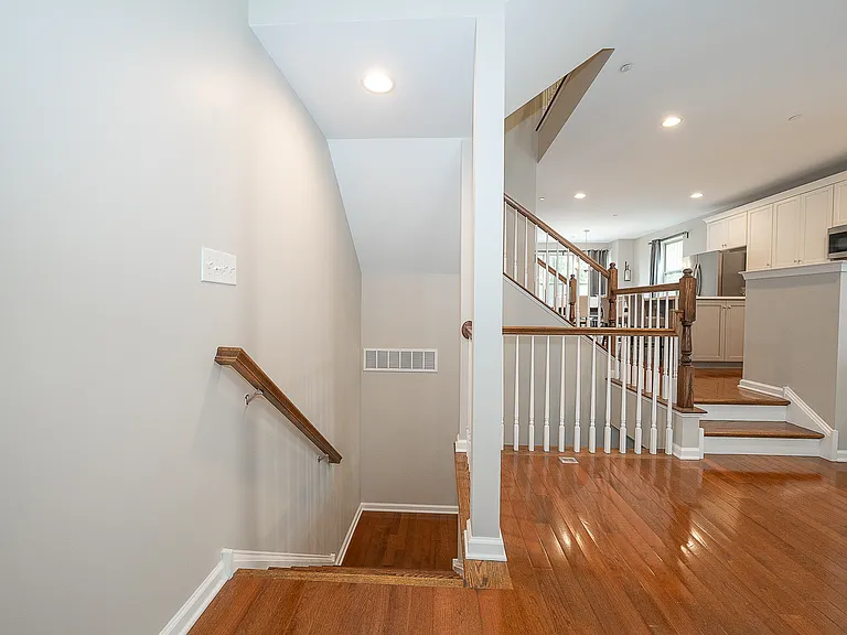 9 Treyburn Dr — Photo 8