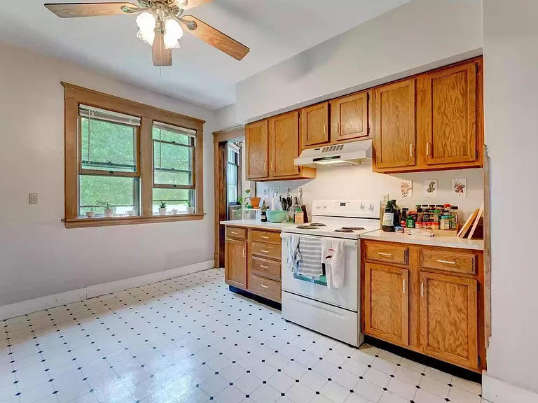 1227 Monroe St NE — Photo 19