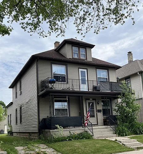 1561 N 15th St Photo 1