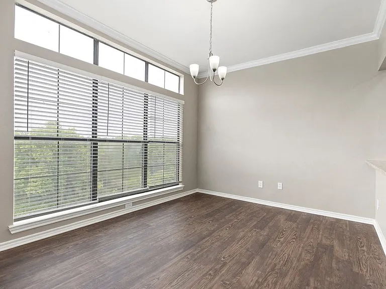 Waters Edge Apartments in Georgetown, TX