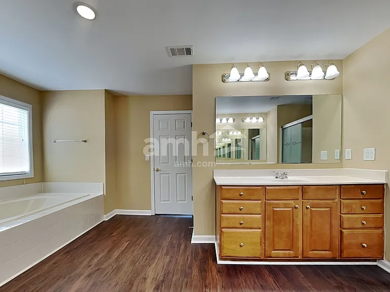 2737 Autumn Bluff Way — Photo 13