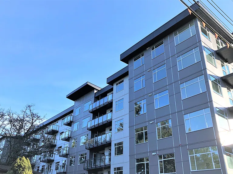 830 Hockley Ave — Photo 15