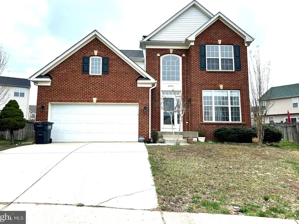 21555 Starboard Ct, Lexington Park, MD 20653