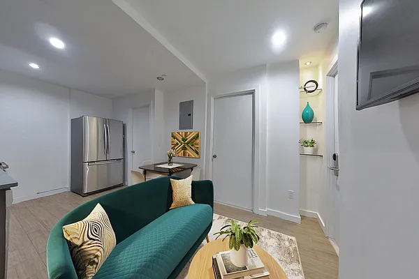 Rented by Platinum Properties | media 9