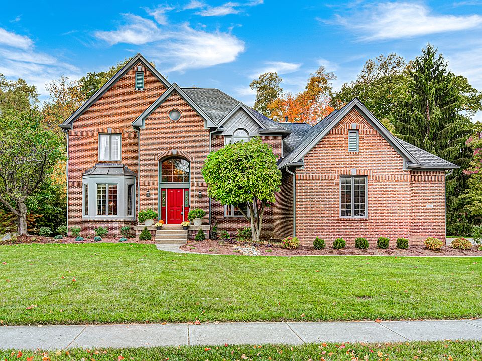 1st image of 10026 Parkway Dr