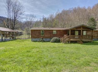 721 Fairview Rd, Hampton, TN 37658