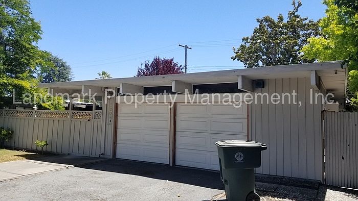 2nd image of 720 E Charleston Rd
