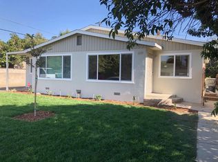 2516 N Bond Ave, Fresno, CA 93703