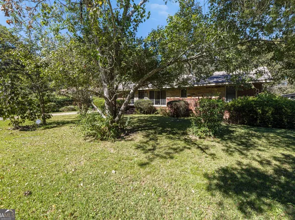 3017 Plantation Rd, Columbus, GA 31903