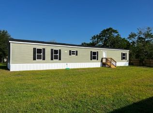 109 E Oleander Ave, Defuniak Springs, FL 32433