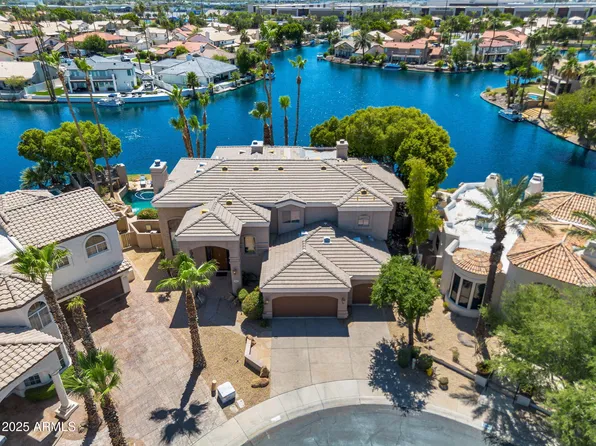 1410 W SANDPIPER Drive, Gilbert, AZ 85233