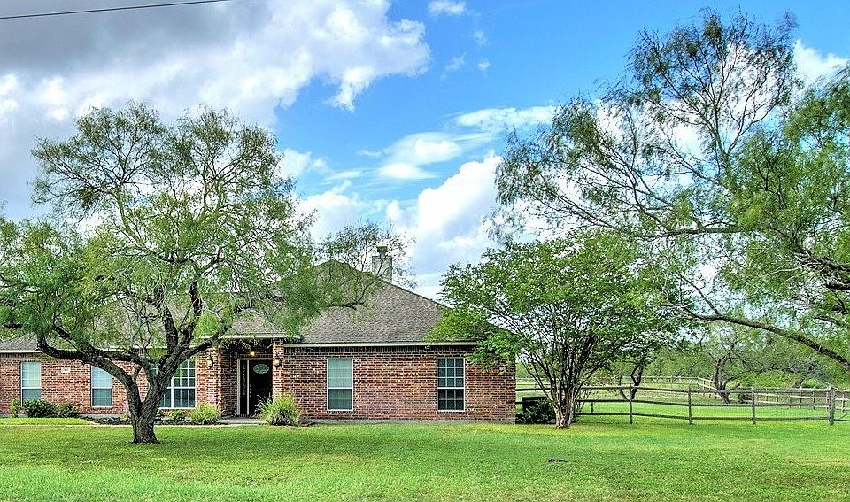 1st image of 5617 Grand Lake Cir
