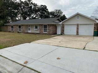 699 Valerie Dr, Biloxi, MS 39532