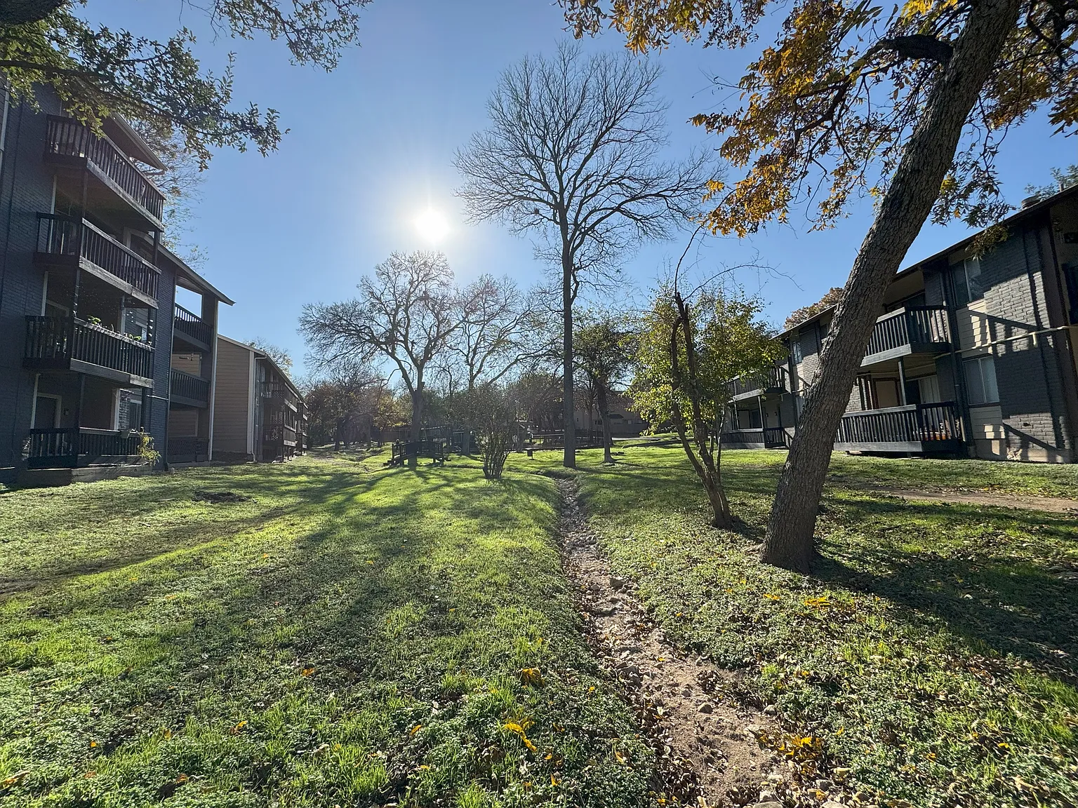 Tramor at Oak Run — Photo 3