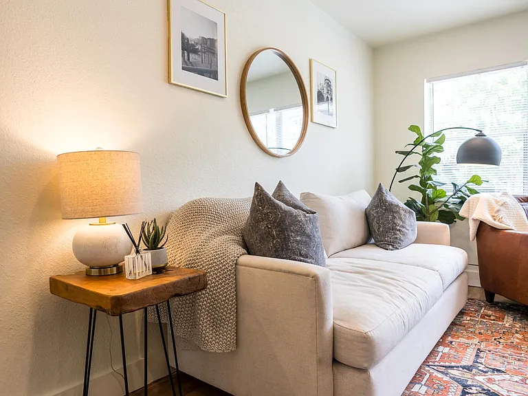 2160 Riverside Ave #6 — Photo 7