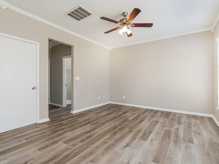 108 N Honey Springs Ave — Photo 11