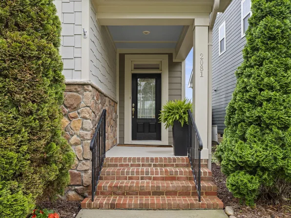 2081 Great Ridge Pkwy, Chapel Hill, NC 27516