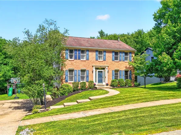 7020 Franklin Rd, Seven Fields, PA 16046