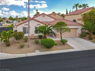 8001 Painted Clay Ave, Las Vegas, NV 89128