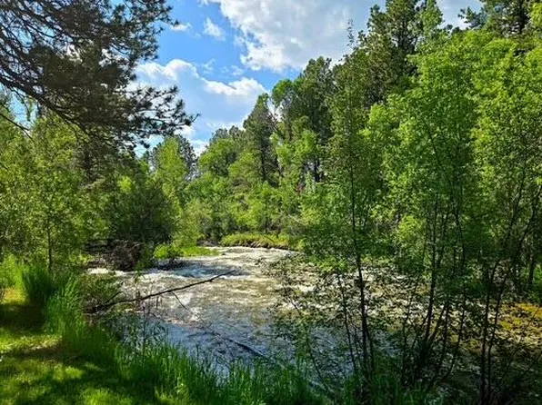 10 Lodore Ave, Banner, WY 82832