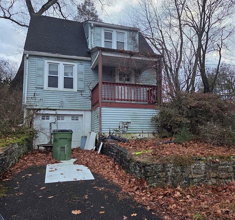 2nd image of 50 Embree Street