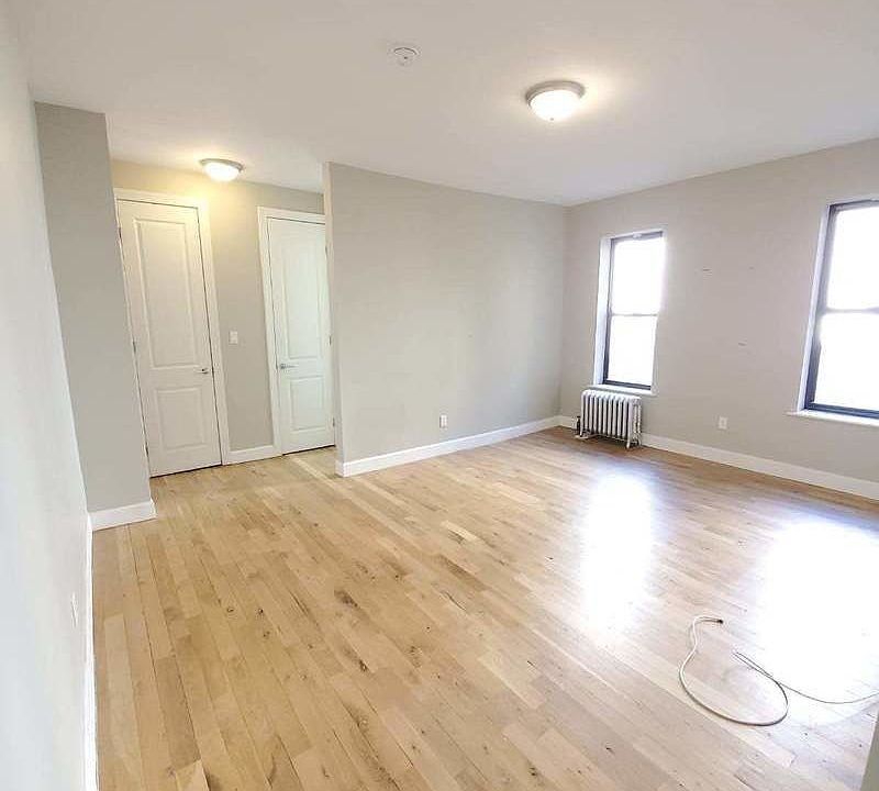 1st image of 932 Carroll St #3FF