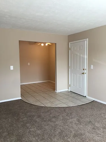 Riviera Apartments Photo 1