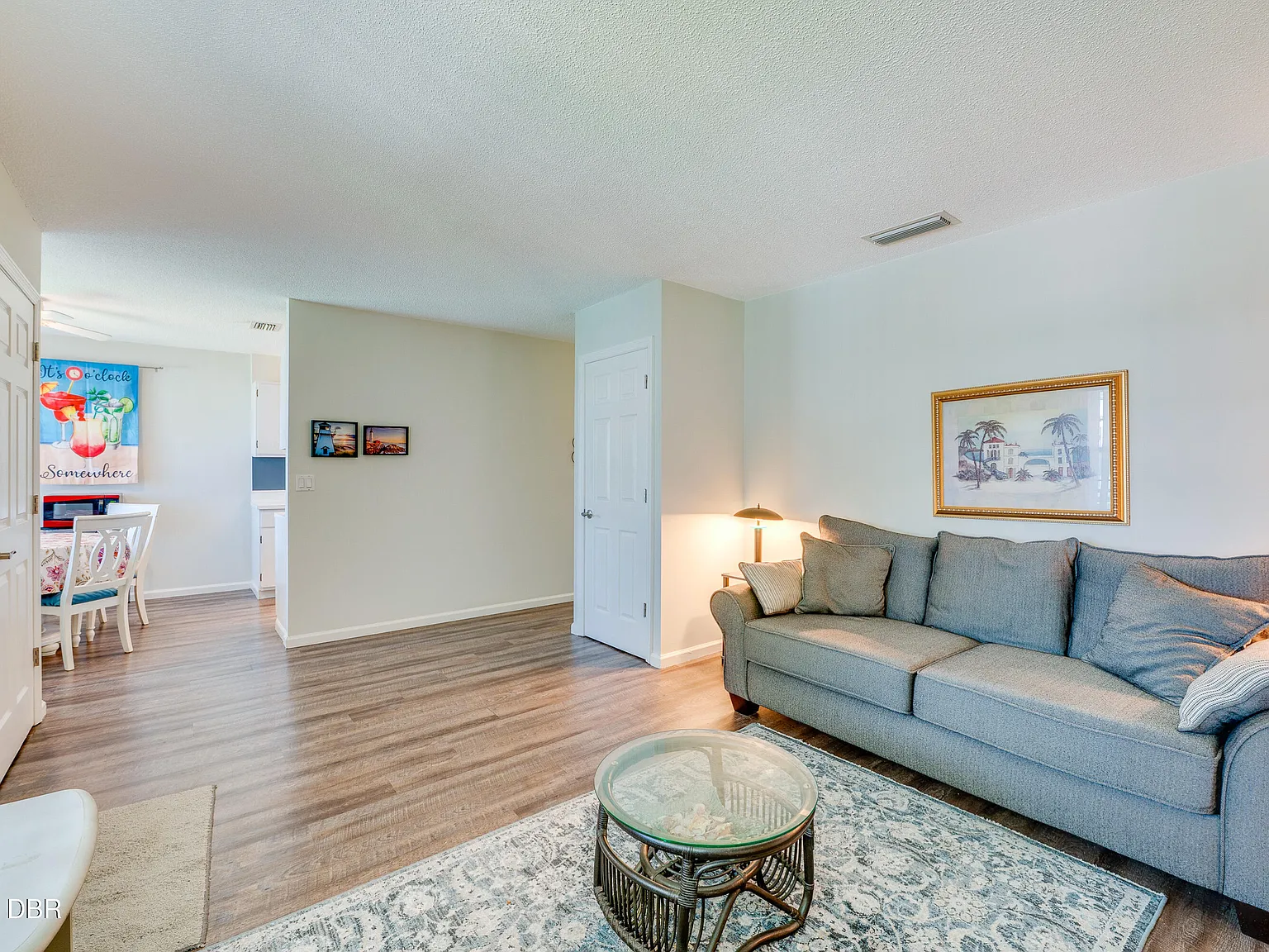 2 bed, 1.0 bath, 784 sqft, $1,350 — Photo 4