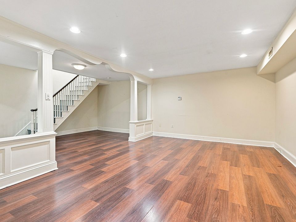 1st image of 716 S 2nd St APT 4