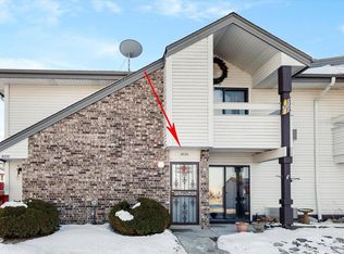 Highland 11, Milwaukee, WI 53224