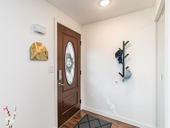 5th image of 8422 Torchwood Ln