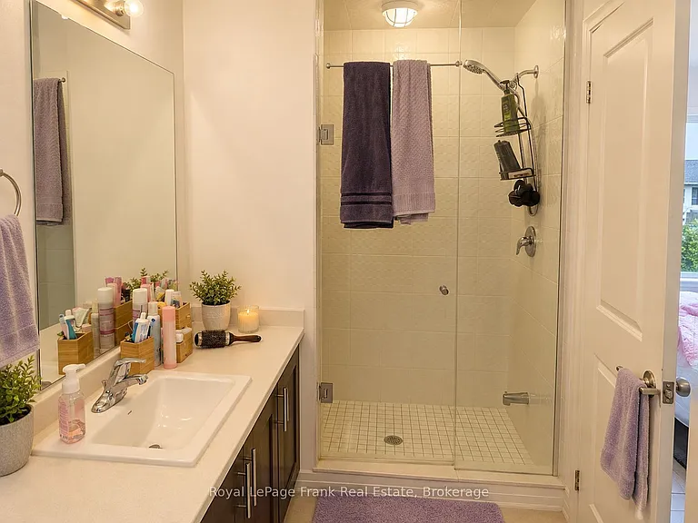18 Larkin Ln — Photo 9