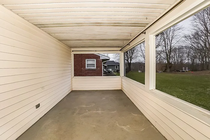 2674 Algonquin Dr — Photo 15
