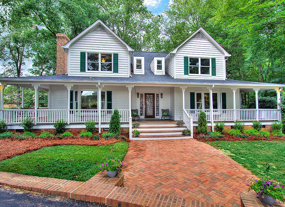 322 Red Barn Trail