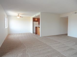 8633 Lemon Ave APT 10, La Mesa, CA 91941