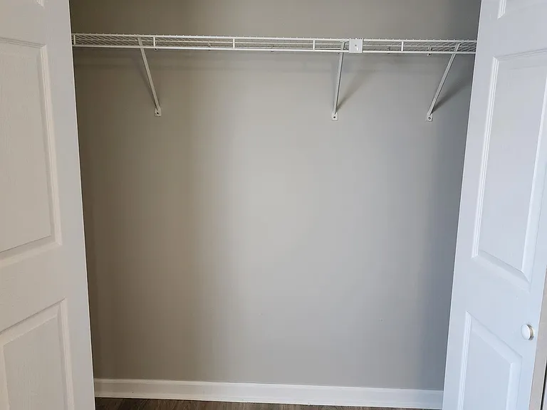143 W Gate Dr — Photo 31
