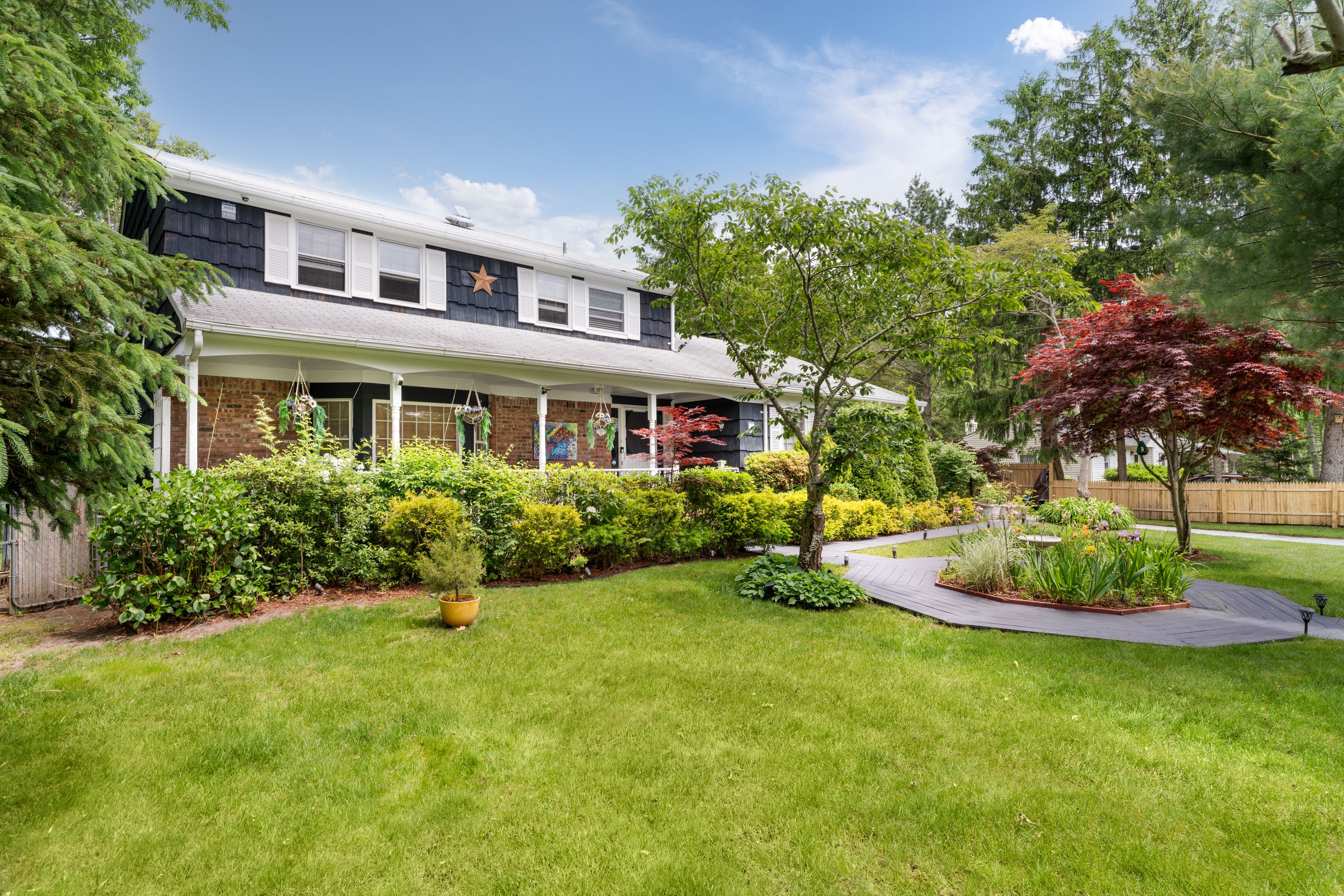 134 West Tiana Rd, Hampton Bays, NY 11946 | Out East