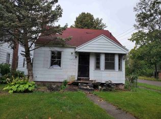 18717 Hickory St, Detroit, MI 48205