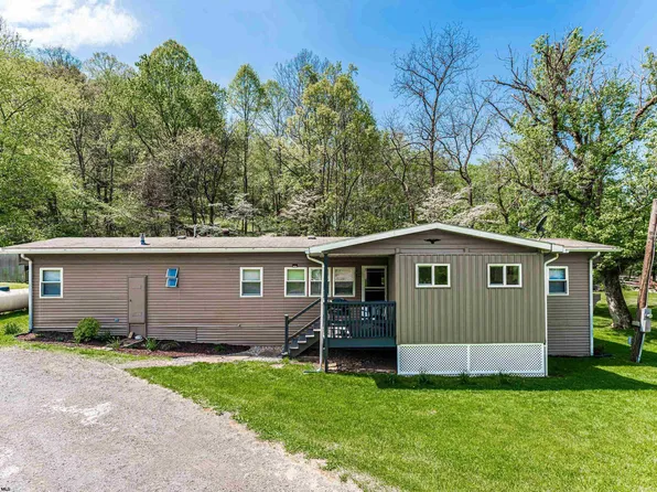 134 Levels Rd, Fairmont, WV 26554