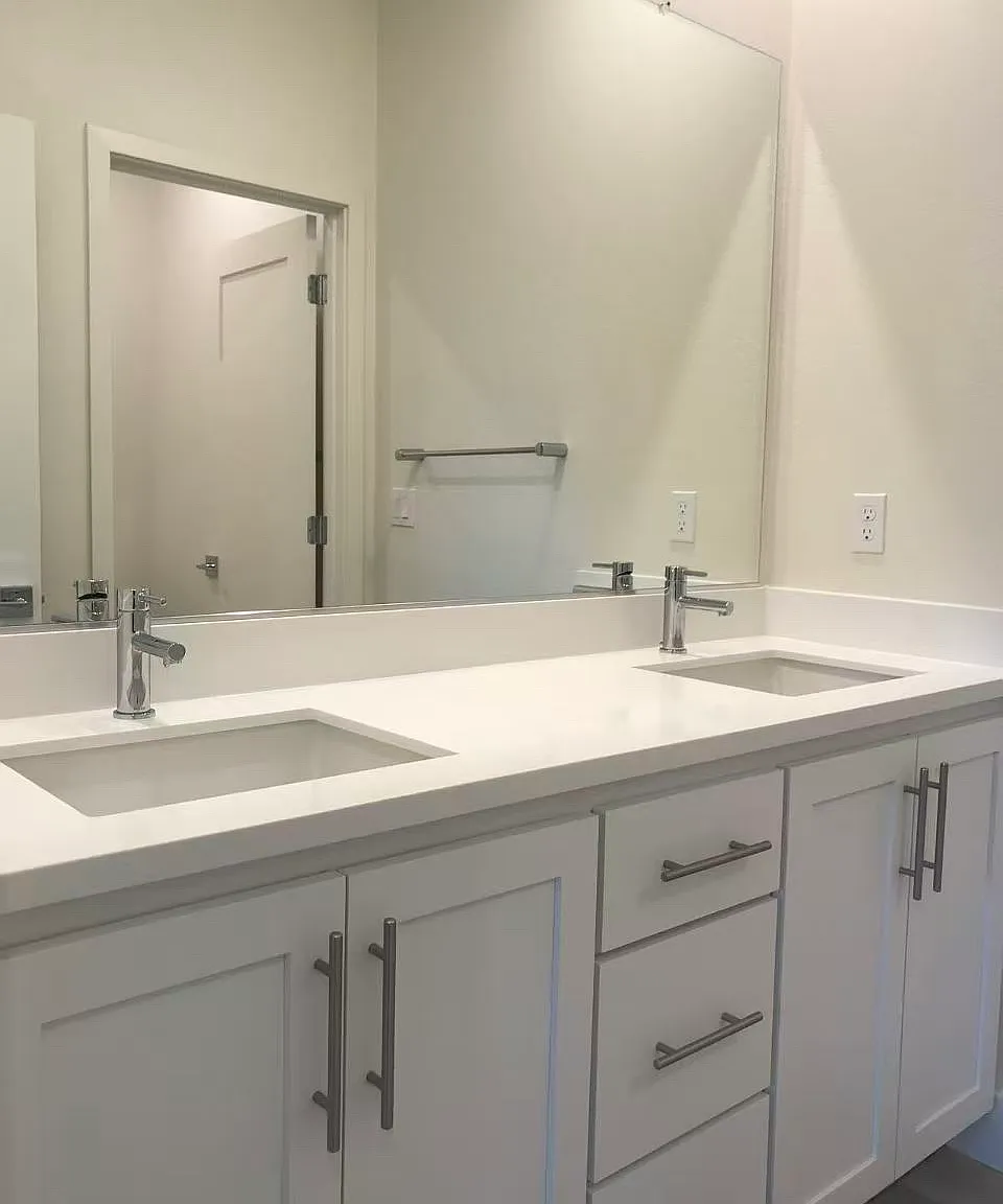 4 bed, 1717 sqft, $3,800 — Photo 3