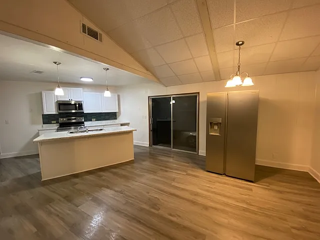 1203 Karen Dr — Photo 14