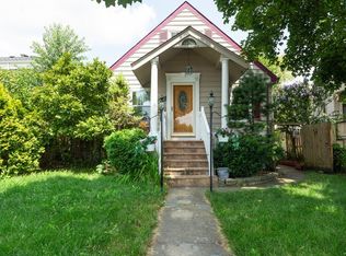1326 E Northwest Hwy, Arlington Heights, IL 60004