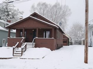 147 Darlington Rd, Syracuse, NY 13208