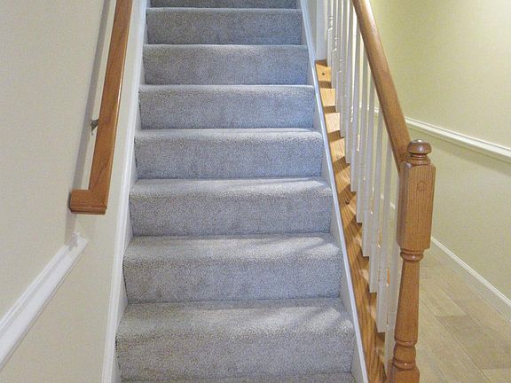 4th image of 705 Capitol Square Pl SW