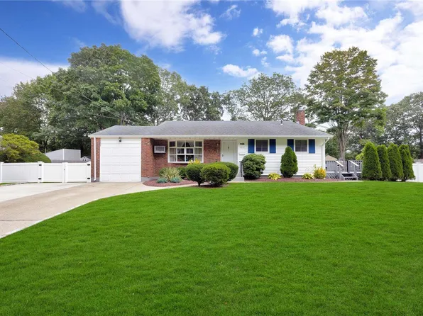1617 Baldwin Boulevard, Bay Shore, NY 11706
